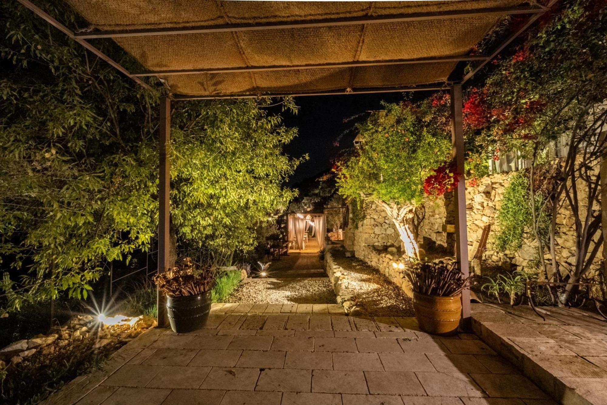 Azalo Country House Noto Exteriör bild